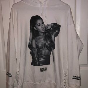 Ariana Grande Dangerous Woman side lace-up hoodie